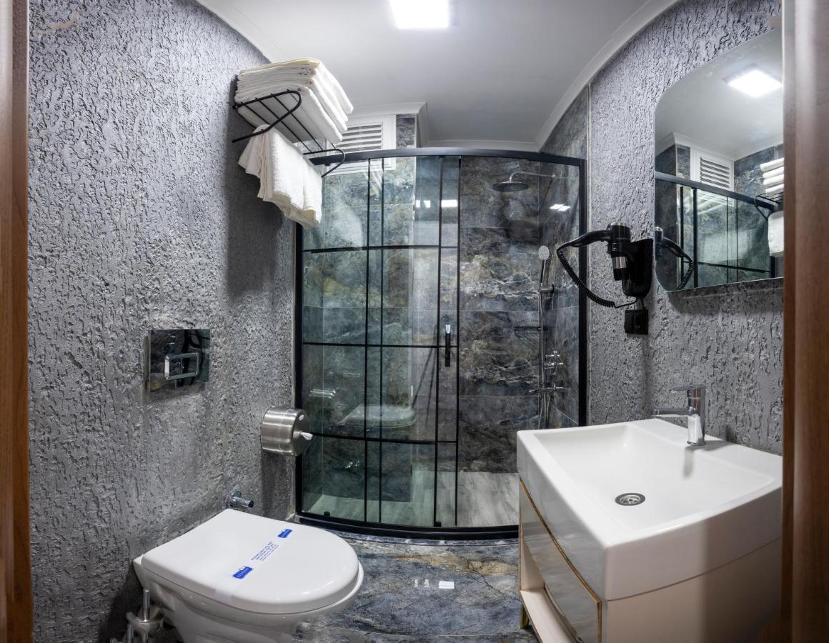 Luxury Airport Hotel By Zazzoni-Istanbul Airport Arnavutkoy Exterior photo